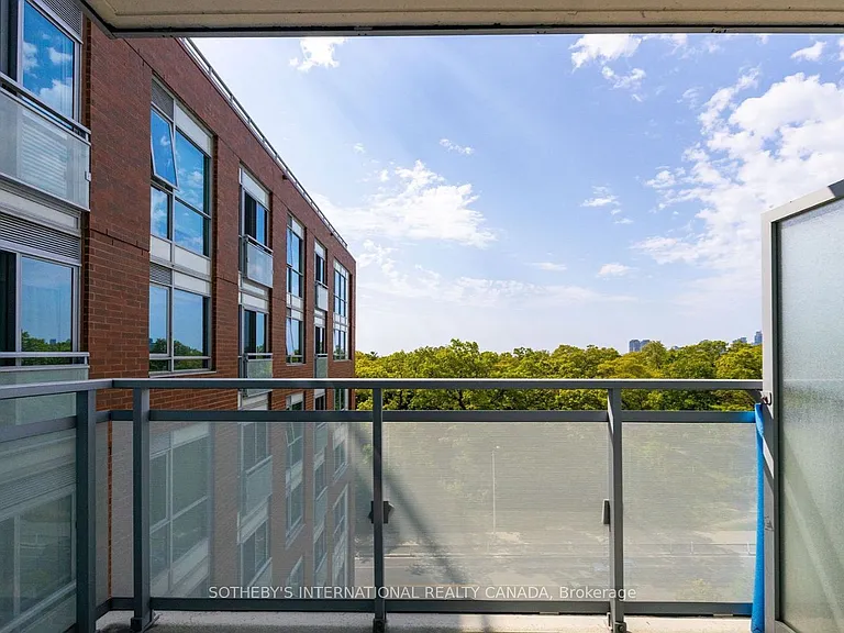 1830 Bloor St W #716 — Photo 14