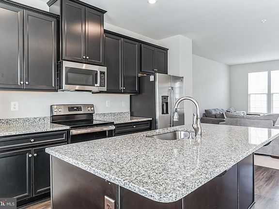 2nd image of 156 Seldovia Dr