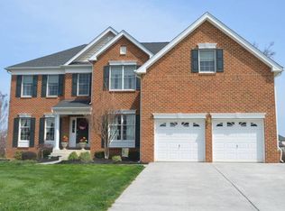 904 Crestview Ter, Winchester, VA 22601
