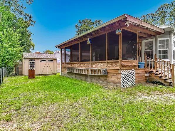137 KERRY Drive, Satsuma, FL 32189