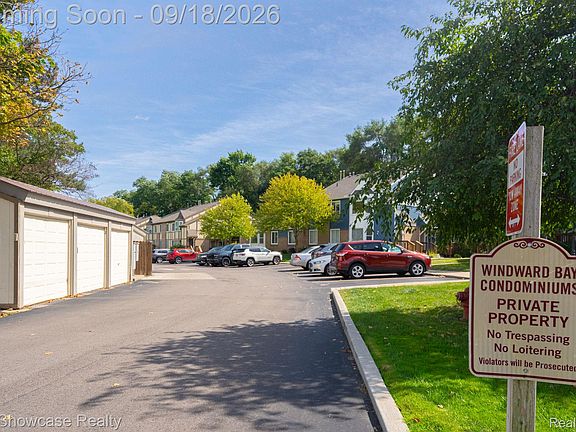 5th image of 45000 Bayview Dr APT 1