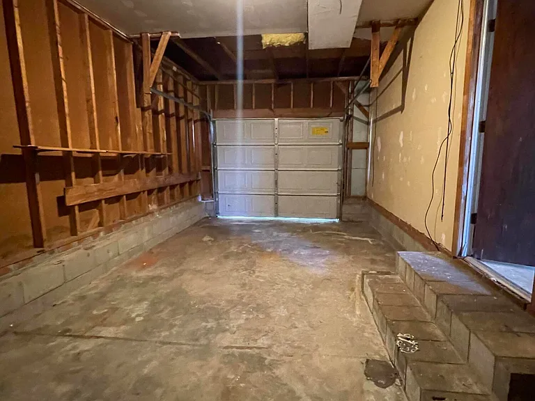 1002 Stillwood Cir — Photo 6