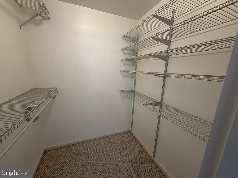 4390 Lorcom Ln #404 — Photo 11