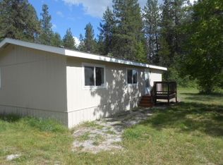 4122 Lyon And Moss Rd, Loon Lake, WA 99148