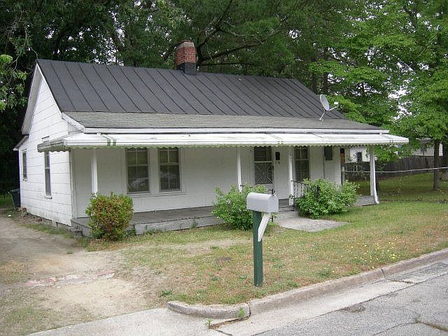 1st image of 615 Jefferson St