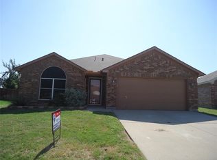 12225 Rolling Ridge Dr, Burleson, TX 76028