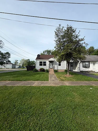 1600 Thornberry Ave Photo 1