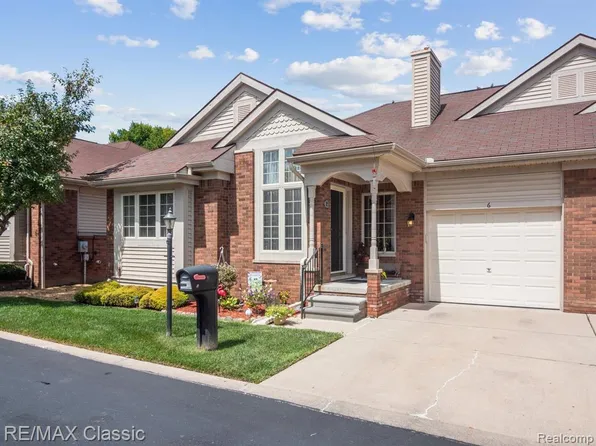 6 Canfield Cir #3, Dearborn Heights, MI 48127