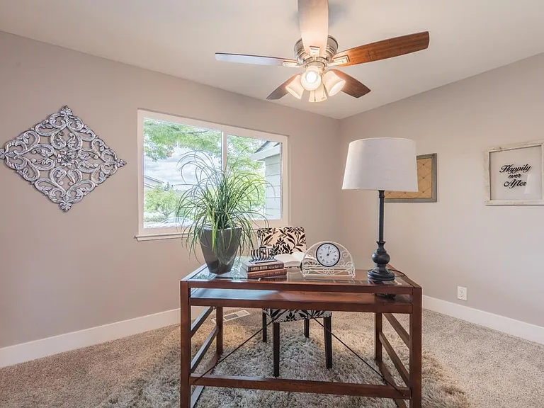 6780 Mount Pakron Dr — Photo 8