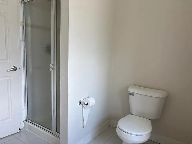 5888 Villa France Ave — Photo 16