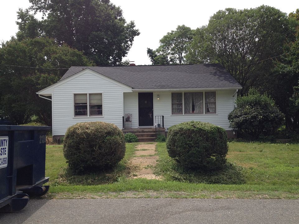 1st image of 1202 Westview Dr