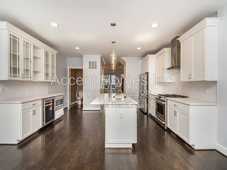 210 S Patrick St — Photo 7