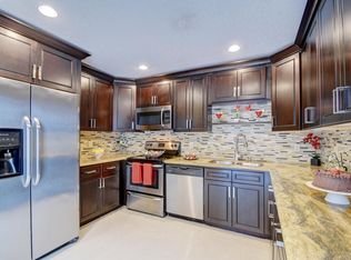 9121 SW 20th St APT C, Boca Raton, FL 33428