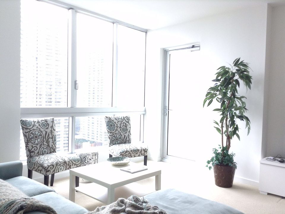 1st image of 300 S Biscayne Blvd APT 2904