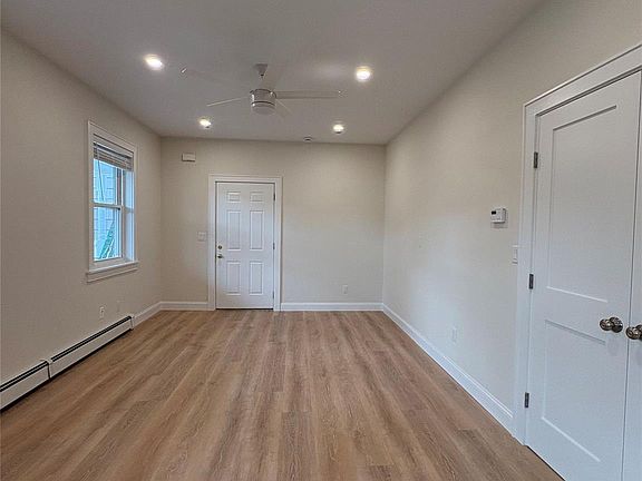 3rd image of 11 S Eckar St APT 1