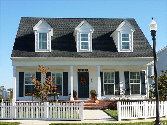 2nd image of 309 Carlton Dr