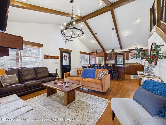 5th image of 116 Larch Dr