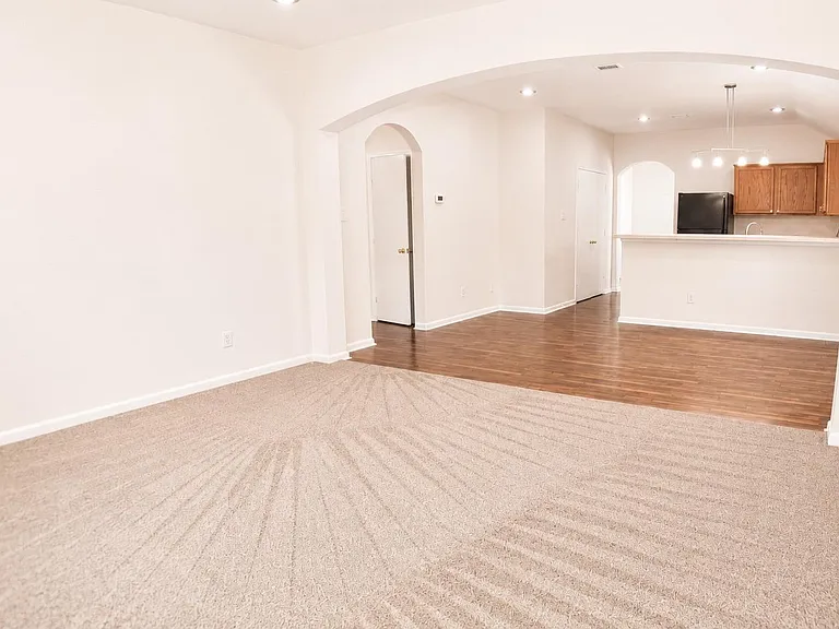 7543 Legacy Pines Dr — Photo 12