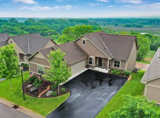 107 Crest Dr, Carver, MN 55315