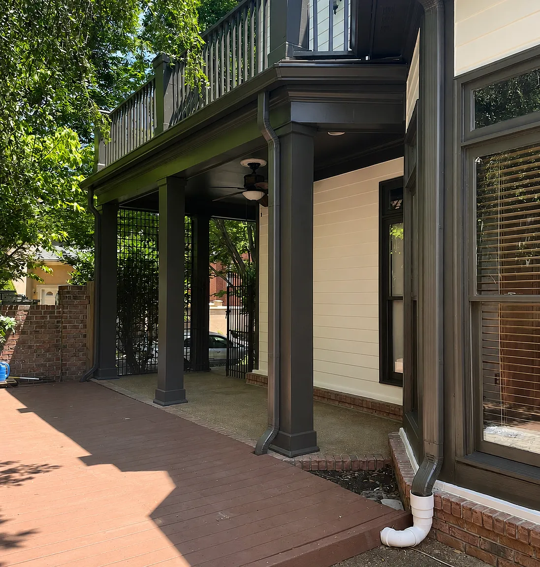 3 bed, 3000 sqft, $3,640 — Photo 2