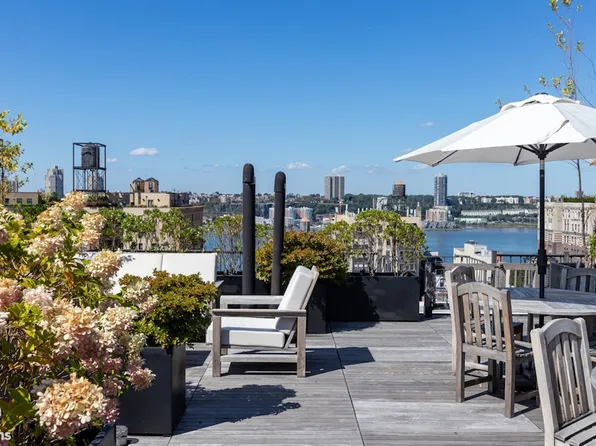 505 West End Avenue image 14 of 16