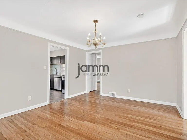 19239 Winslow Rd — Photo 42