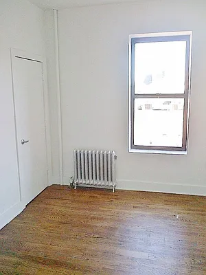 Rented by Bohemia Realty Group | media 12