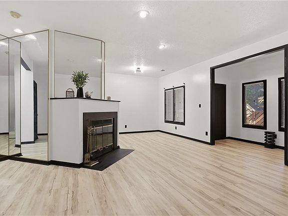 5th image of 210 College Rd APT 102