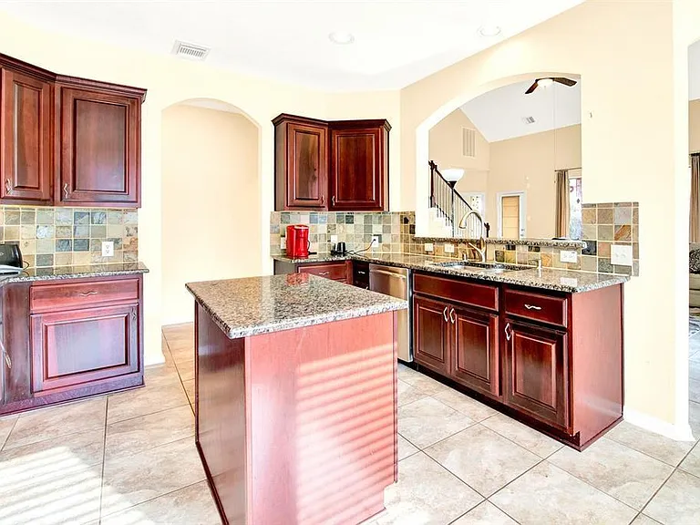25431 Hall Meadow Ln — Photo 9