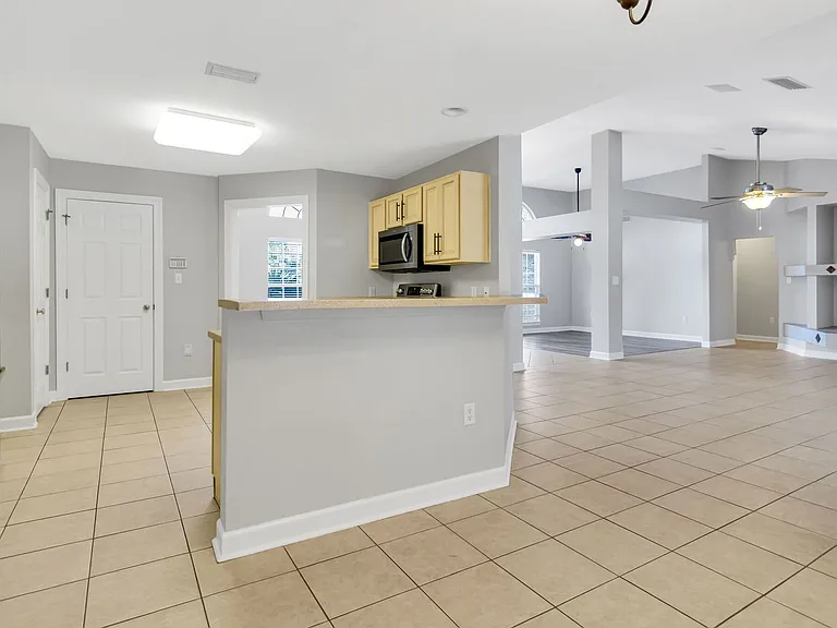 4429 Southminster Cir — Photo 33