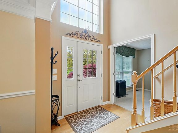 3rd image of 511 Laurelwood Dr