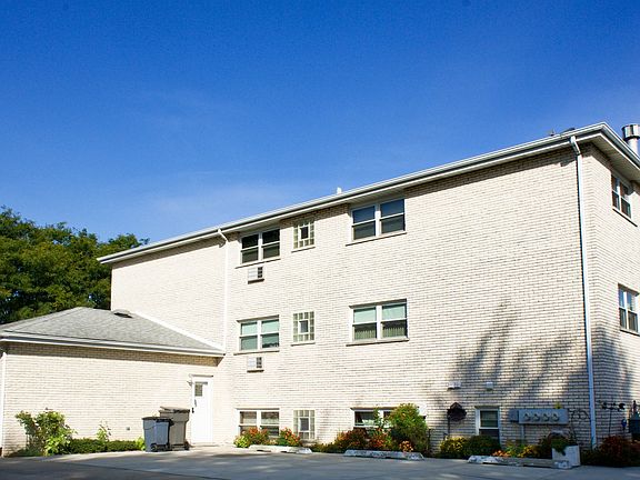 5th image of 11101 S Helena Dr