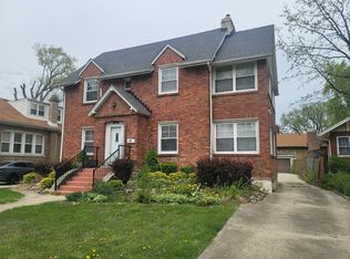 2236 W 115th St, Chicago, IL 60643