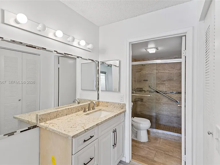 1100 SW 128th Ter #210U — Photo 7