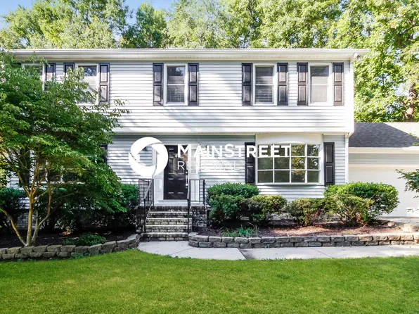 1607 Whites Mill Rd, High Point, NC 27265