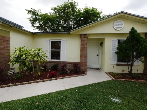596 W Abingdon Way, Davie, FL 33325