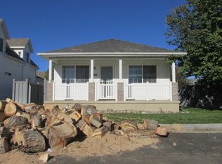 2989 E Ash Point Dr, Eagle Mountain, UT 84005