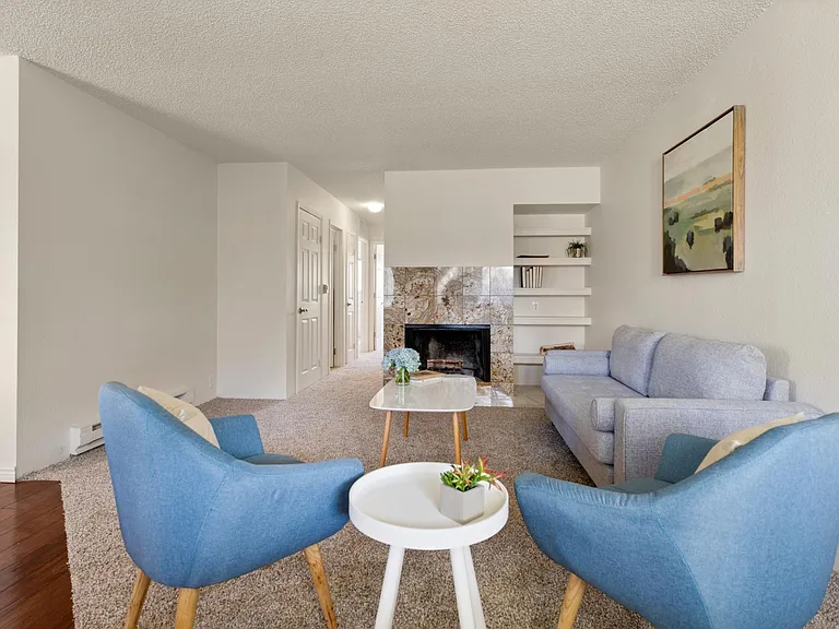 2717 Glenwood Drive — Photo 3