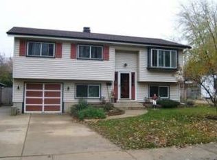 631 S Grace St, Lombard, IL