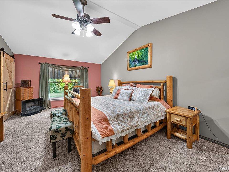 10199 Wellington Dr, photo 11