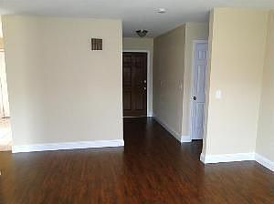 3rd image of 4832 Vogelsang Dr