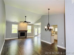 203 Hawk Lake Dr, Sunrise Beach, MO 65079