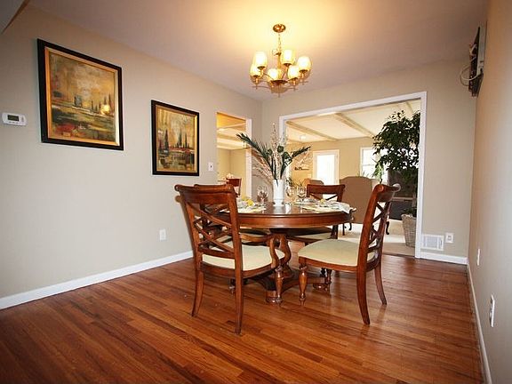 Dining Room - 