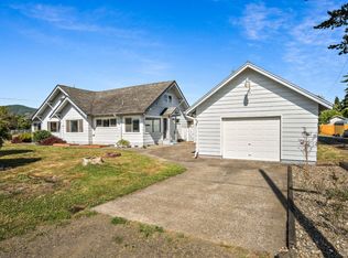 404 Broadway St, South Bend, WA 98586