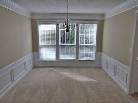 2nd image of 3509 Chastain Glen Ln NE