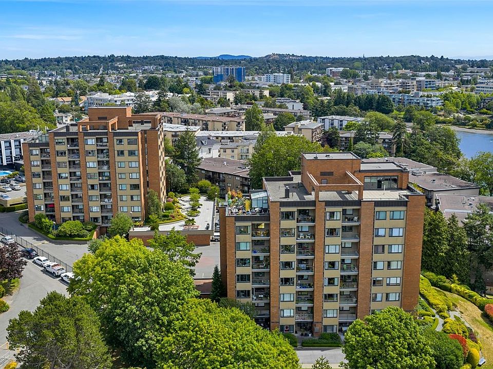 1st image of 103 Gorge Rd E #206