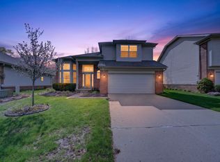 3141 Bridlewood Dr, Rochester, MI 48306