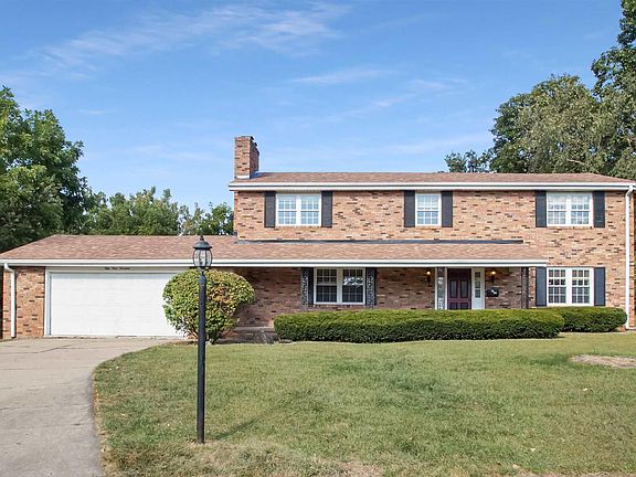 2nd image of 5114 N Sunnyside Ct