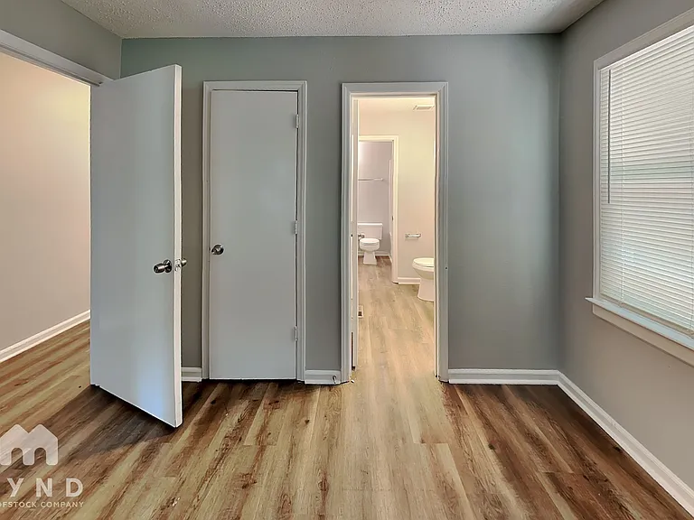 5424 Two Moons Dr — Photo 10