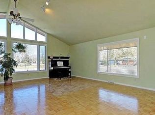 2575 Palisades Ln, Appleton, WI 54915